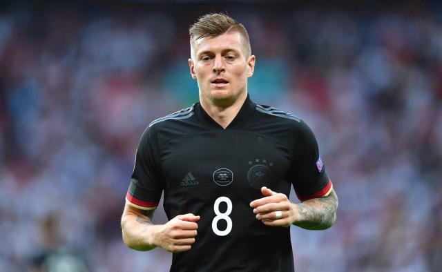 1626018644460055204.jpg kroos.jpg